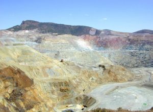 proyecto minero Tía María en Perú
